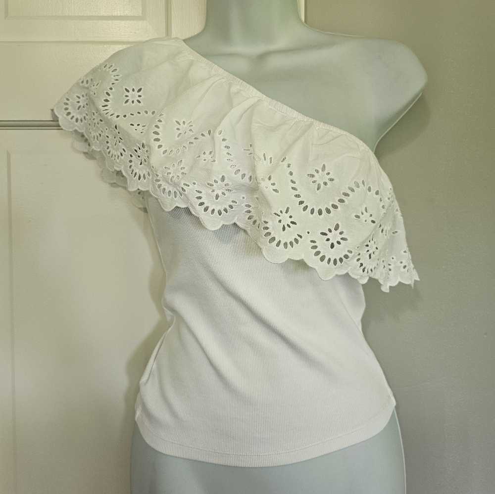 Old Navy Cream Asymmetrical Ruffled Blouse